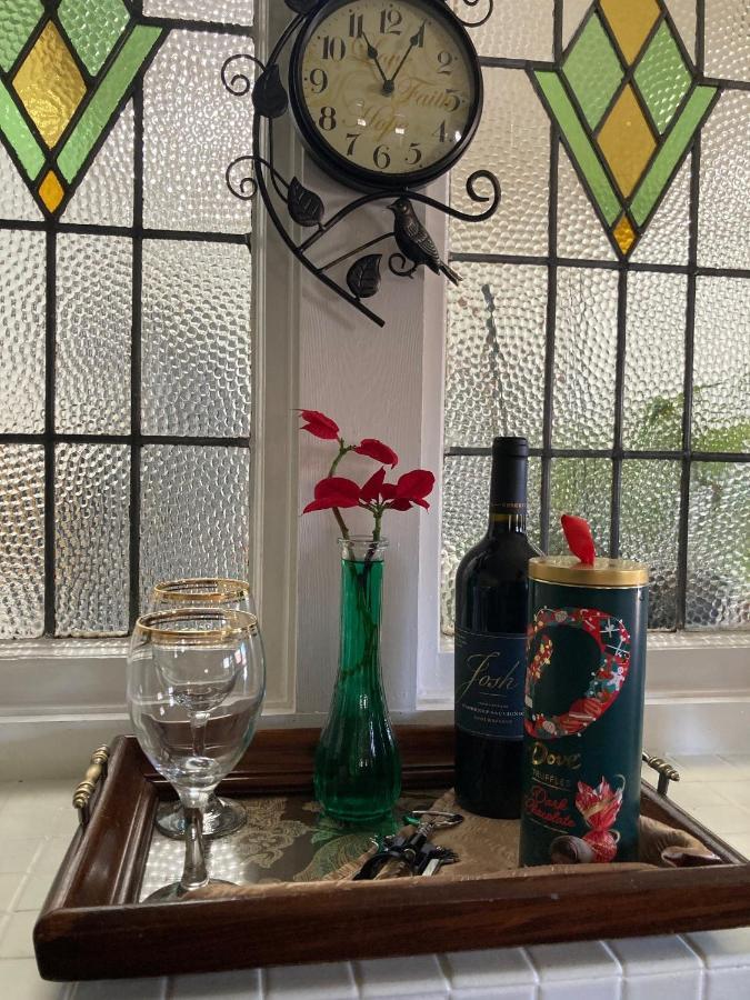 Granbury Gardens Bed And Breakfast Экстерьер фото