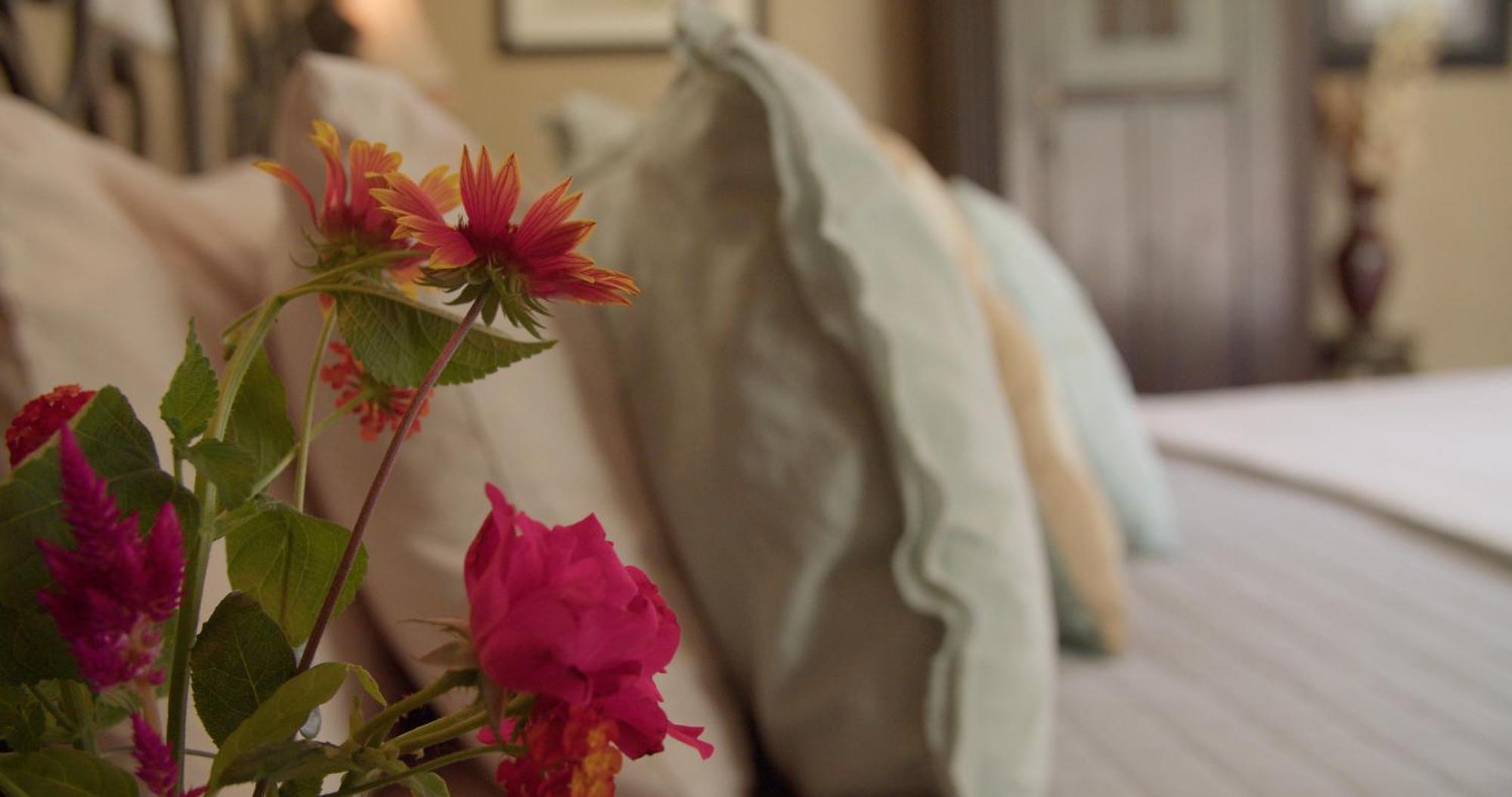 Granbury Gardens Bed And Breakfast Номер фото